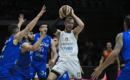 Košarkaši Dubaija poveli protiv Spartaka u četvrtfinalu ABA lige