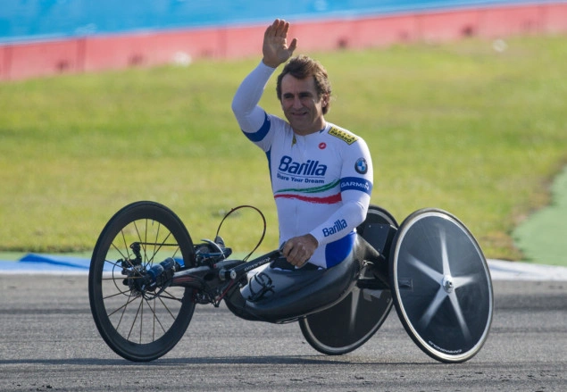 Umro čuveni vozač i paraolimpijac Alex Zanardi