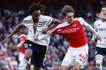Arsenal pobijedio Fulham i otišao na šest bodova ispred Cityja
