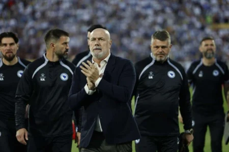 Barbarez: Tipična prijateljska utakmica u kojoj smo željeli dosta toga da probamo Barbarez: Tipična prijateljska utakmica u kojoj smo željeli dosta toga da probamo
