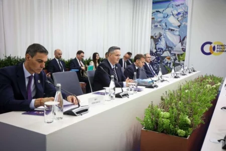Bećirović u Jerevanu: NATO proširenje na BiH najbolji odgovor na hibridne prijetnje