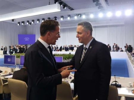 Bećirović u Jerevanu s Rutteom: Nastavljamo još snažnije raditi na potpunom integriranju BiH u NATO