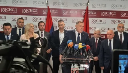 Vladajuća koalicija u RS dogovorila nastup na izborima, SNSD predlaže pojedinačne kandidate