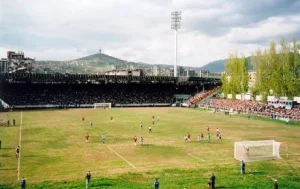 Prvi poslijeratni derbi na Grbavici – 30 godina od utakmice koja je značila više od igre