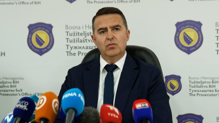 Kolegij Parlamenta odbio novu istražnu komisiju dok problemi u pravosuđu rastu