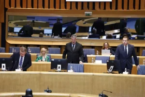 Kovačević i Špirić: SNSD traži redovnu proceduru za Zakon o javnim nabavkam i zaštitu nadležnosti RS