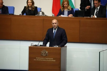 Bugarski parlament potvrdio novu vladu na čelu s Rumenom Radevim