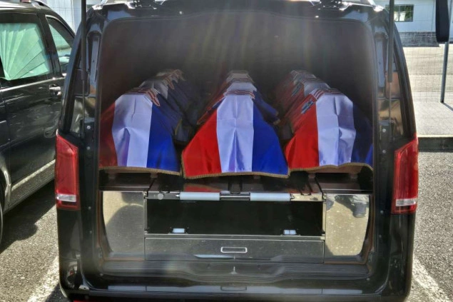 Hrvatska preuzela od Slovenije posmrtne ostatke 500 žrtava poratnih likvidacija Hrvatska preuzela od Slovenije posmrtne ostatke 500 žrtava poratnih likvidacija
