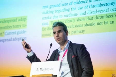 Tuzlak Adnan Mujanović, doktor i istraživač u Bernu: Mogućnosti ima ako ima ideja i interesa Tuzlak Adnan Mujanović, doktor i istraživač u Bernu: Mogućnosti ima ako ima ideja i interesa