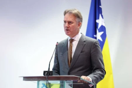 Ambasador Reilly: Velika Britanija stoji uz novinare i medijske radnike u Bosni i Hercegovini