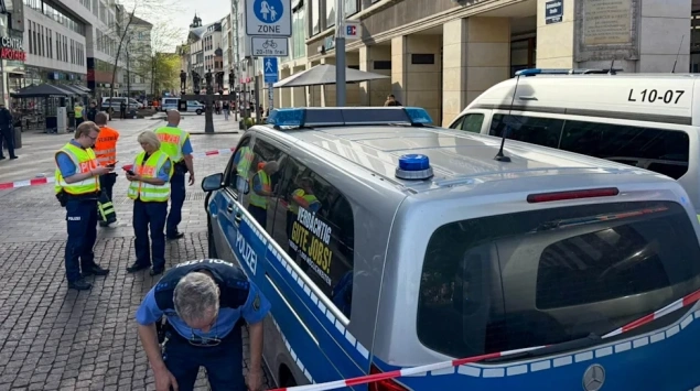 Automobil se zabio u masu u njemačkom Leipzigu, dvije osobe poginule