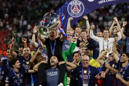 Luis Enrique: Najbolji trenutak u sezoni, ne zanimaju me priče o legendarnom treneru Luis Enrique: Najbolji trenutak u sezoni, ne zanimaju me priče o legendarnom treneru