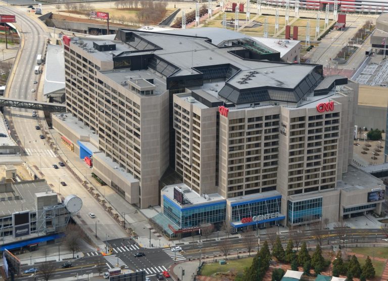 CNN tuži Perplexity zbog AI sadržaja i zaštite autorskih prava CNN tuži Perplexity zbog AI sadržaja i zaštite autorskih prava