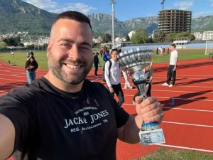 Pezeru prvo mjesto u kugli i najbolji rezultat mitinga, Mujezinović pobijedio na 800 m u Baru