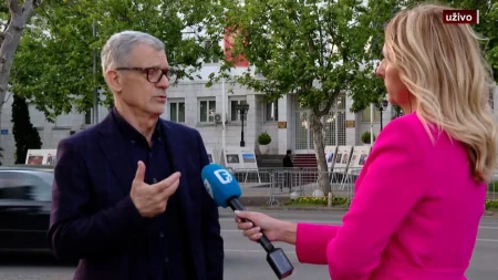 Radončić: Crna Gora je i dalje u dva rova, ali raste podrška suverenosti Radončić: Crna Gora je i dalje u dva rova, ali raste podrška suverenosti