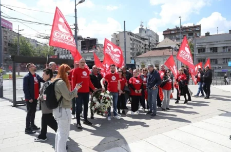 Sindikati u Srbiji obilježili praznik rada uz zahtjeve za veće plate i bolji položaj radnika