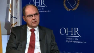 Schmidt: Podnio sam ostavku zbog pritisaka, ne samo na mene, već i na strukture Dejtonskog sporazuma