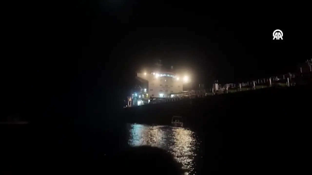 Iran tvrdi da je mornarica zaplijenila naftni tanker