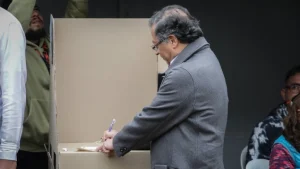 Prvi krug izbora u Kolumbiji: Tri kandidata u utrci za predsjedničku funkciju