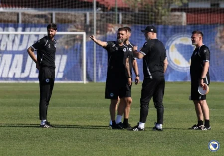 Odrađen još jedan trening reprezentacije BiH Odrađen još jedan trening reprezentacije BiH