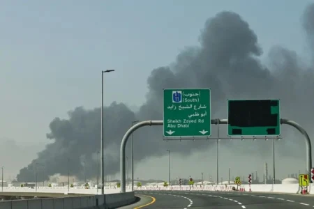 UAE prijavili napade dronovima i raketama, iransko primirje pod izazovom