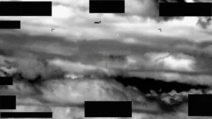 Pentagon objavio novu seriju tajnih NLO dosijea: Svjedoci prijavljivali zelene kugle i leteće diskove