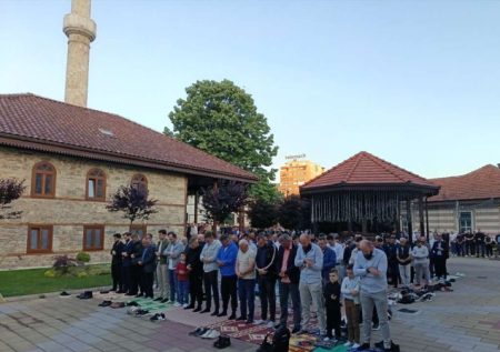 Mevludin ef. Dizdarević: Bajram je prilika da se pošalju poruke o važnosti duhovnosti i religije