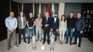 Čoviću medalja, Filipović lopta: Predsjedništvo HDZ-a BiH sa predstavnicima Zrinjskog