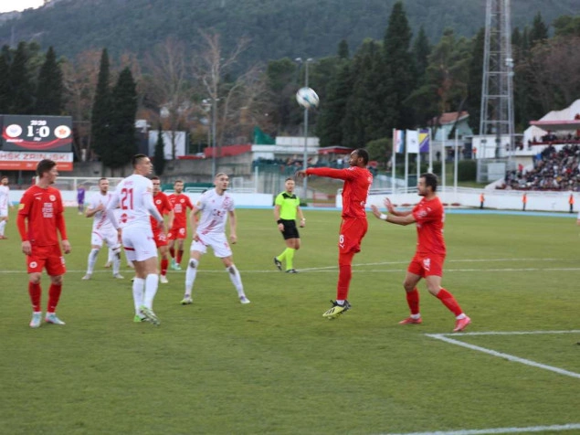 Zrinjski lovi četvrti, Velež svoj drugi trofej Kupa BiH