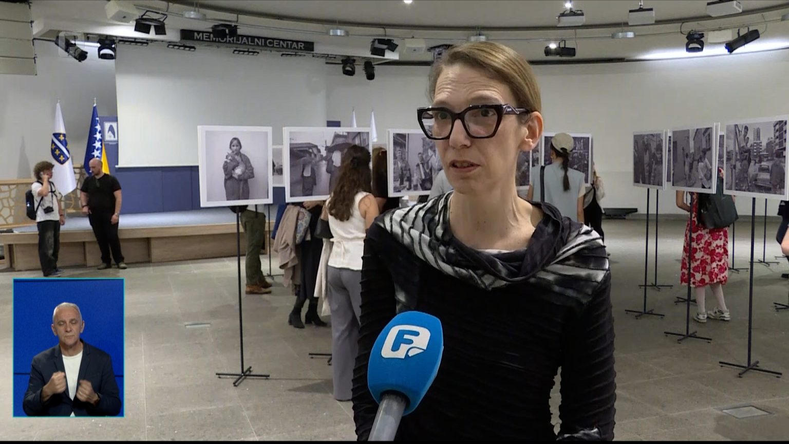 Otvorena izložba Mohsena Rastanija: Dosad neviđene fotografije ratnog Sarajeva