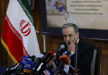 Iranski šef diplomatije: Memorandum sa SAD-om bliži nego ikad
