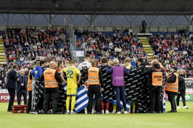 Ljekar danske reprezentacije: Eriksen je dobro, pejsmejker je reagovao kako treba Ljekar danske reprezentacije: Eriksen je dobro, pejsmejker je reagovao kako treba