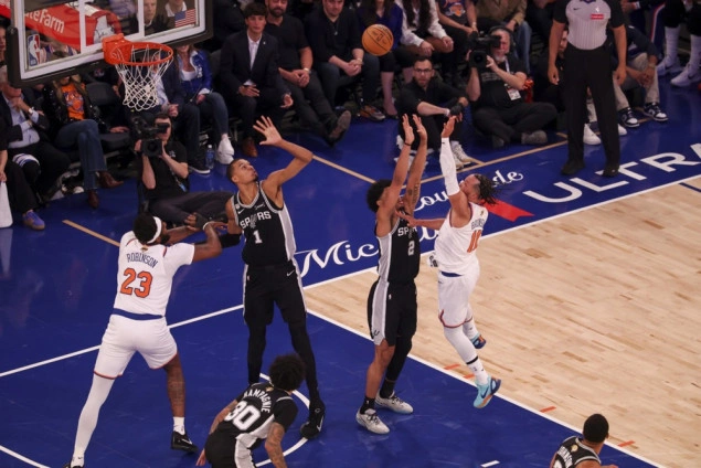 San Antonio pobijedio u New Yorku i smanjio na 1:2 u NBA finalu San Antonio pobijedio u New Yorku i smanjio na 1:2 u NBA finalu