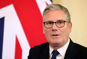 Starmer najavio zabranu društvenih mreža za mlađe od 16 godina u Velikoj Britaniji