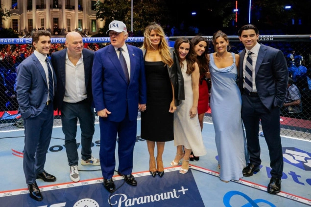 Trump proslavio 80. rođendan MMA borbama u Bijeloj kući Trump proslavio 80. rođendan MMA borbama u Bijeloj kući