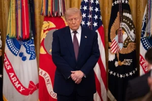 Trump: SAD kao Anđeo čuvar regije razmatra naplatu prolaza kroz Hormuški moreuz