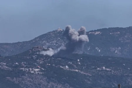 Reuters: Izrael i Hezbollah postigli dogovor o prekidu vatre Reuters: Izrael i Hezbollah postigli dogovor o prekidu vatre