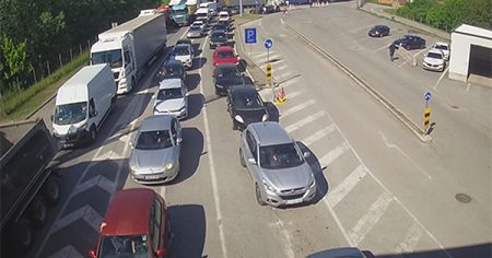 Pojačana frekvencija vozila na graničnim prelazima