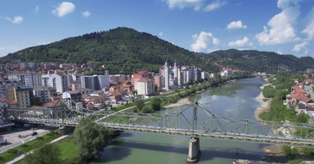 Drina je nosila ženu 800 metara, policija ju je spasila od utapanja Drina je nosila ženu 800 metara, policija ju je spasila od utapanja