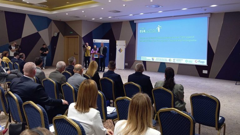 Sistem prijave imovine važan iskorak u bh. pravosuđu: I dalje postoje institucionalni i finansijski izazovi Sistem prijave imovine važan iskorak u bh. pravosuđu: I dalje postoje institucionalni i finansijski izazovi