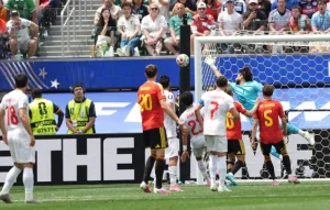 Iran i Belgija podijelili bodove, briljirali vratari