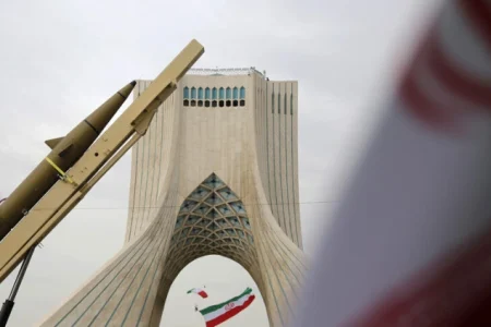 Iranska vojska upozorila Izrael zbog nastavka napada u južnom Libanu Iranska vojska upozorila Izrael zbog nastavka napada u južnom Libanu