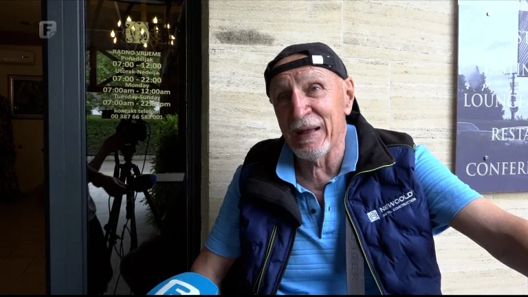 Susret nogometnih legendi: Nikola Nikić proslavio uspjeh reprezentacije BiH Susret nogometnih legendi: Nikola Nikić proslavio uspjeh reprezentacije BiH