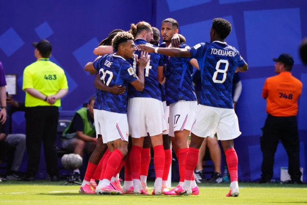 Francuska savladala Senegal, Mbappe ispisao historiju