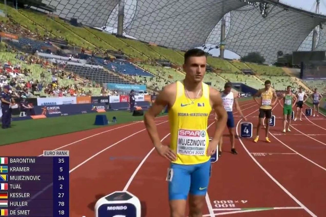 Mujezinović osvojio bronzanu medalju u trci na 800 m na Balkanijadi u Volosu Mujezinović osvojio bronzanu medalju u trci na 800 m na Balkanijadi u Volosu