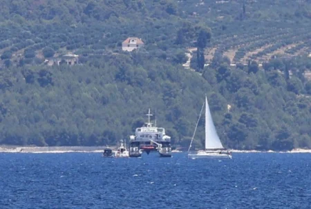 Zbog pomorske nesreće u Splitskim vratima uhićen prvi časnik katamarana Zbog pomorske nesreće u Splitskim vratima uhićen prvi časnik katamarana