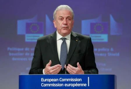 Belgijske vlasti izdale evropski nalog za hapšenje bivšeg komesara Avramopoulosa