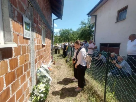Obilježena 34 godišnjica žive lomače na Bikavcu