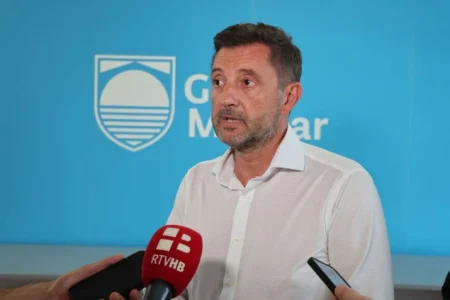 Gradonačelnik Mostara: Šteta na Uborku je višemilijunska, nema rizika od eksplozije Gradonačelnik Mostara: Šteta na Uborku je višemilijunska, nema rizika od eksplozije