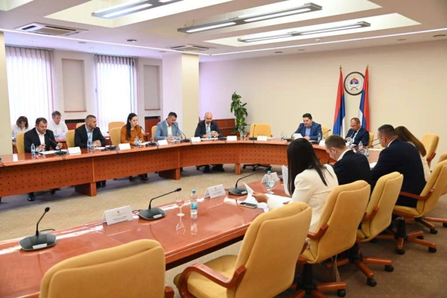 NSRS sutra o rebalansu budžeta i povećanju zaduženja RS, opozicija kritikuje hitnu proceduru NSRS sutra o rebalansu budžeta i povećanju zaduženja RS, opozicija kritikuje hitnu proceduru